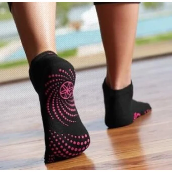 Voel me slecht hoek begrijpen Sokken met tenen van Gaiam. Voor optimale grip | Fitness Yoga Shop Nederland