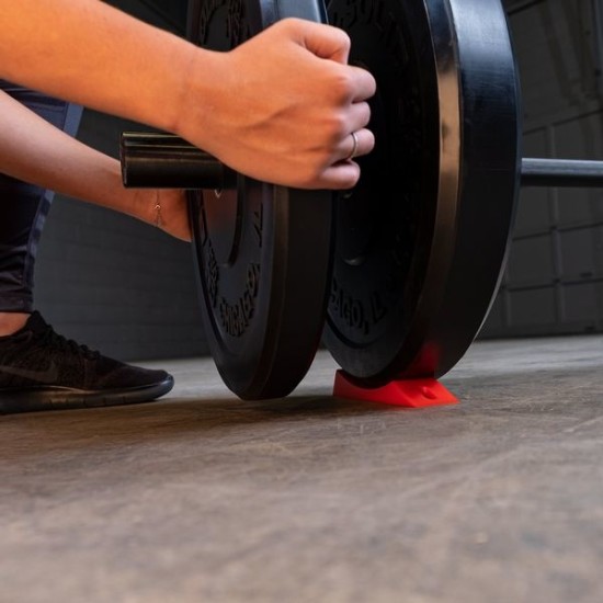 Body-Solid Deadlift Wedge BSTOPW - Antislip, Siliconen, Laadhoogte 1.25 cm Body-Solid BSTOPW Deadlift Wedge. Draagbaar hulpmiddel voor veilig en eenvoudig verwisselen van halterschijven bij deadlifts.