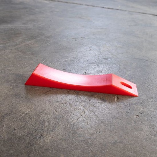 Body-Solid Deadlift Wedge BSTOPW - Antislip, Siliconen, Laadhoogte 1.25 cm Body-Solid BSTOPW Deadlift Wedge. Draagbaar hulpmiddel voor veilig en eenvoudig verwisselen van halterschijven bij deadlifts.