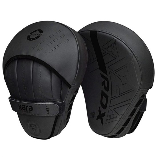 Train met de RDX Sports F6 Kara Pads, gemaakt van Maya Hide, met Fusion demping en EZ Grip voor optimale prestaties.