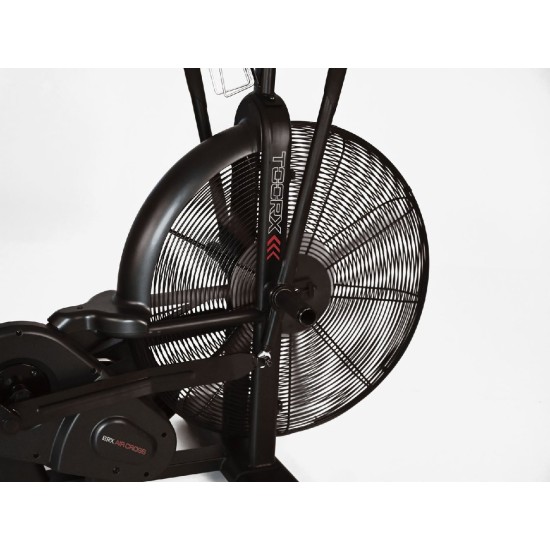 Toorx Fitness BRX-AIR-CROSS Airbike met 7 radiale schoepen Professionele Toorx Fitness BRX-AIR-CROSS Airbike met luchtweerstand, intervalprogramma's en een gebruiksvriendelijk LCD-scherm.