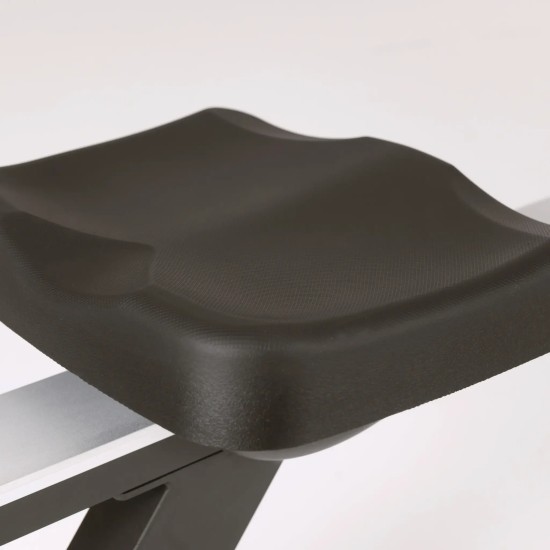 Toorx Fitness RWX-300 Roeitrainer met lucht- en magnetische weerstand Haal het meeste uit uw training met de Toorx Fitness RWX-300 Roeitrainer, inclusief draadloze hartslagmeting en diverse trainingsprogramma's.