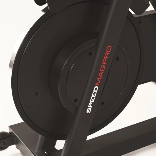 Toorx Fitness SRX Speed Mag Pro Spinbike met 24-niveau weerstand Ervaar hoogwaardige thuisfitness met de Toorx Fitness SRX Speed Mag Pro Spinbike. Voorzien van 24-niveau weerstand en compatibel met Zwift en Kinomap.