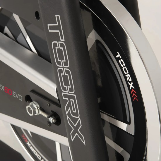 Toorx Fitness SRX-60 EVO Spinbike - 20kg Vliegwiel, Handmatige Weerstand Ervaar ultieme fietstraining met de Toorx Fitness SRX-60 EVO Spinbike. Ideaal voor intensieve workouts met een 20 kg vliegwiel en aanpasbare zadel- en stuurposities.