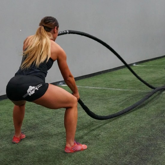 Torque USA Battle Rope 38mm en 50mm Ontdek de Torque USA Battle Rope, perfect voor krachttraining met sterke nylon hoes. Verkrijgbaar in varianten van 38mm en 50mm dikte.